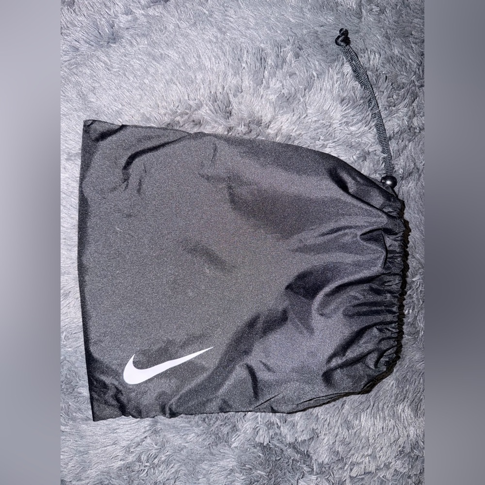 Nike black Drawstring Bag with purple Nike check